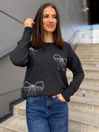 Tmavě šedý svetřík s mašličkami www.trendymania.cz